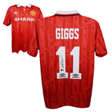 Ryan Giggs Signed Manchester United Home Soccer Jersey #11 with Beckett Witness