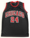 Noa Essengue Signed Bulls Jersey (Beckett) Chicago 2025 1st Rnd Pk / #12 Overall