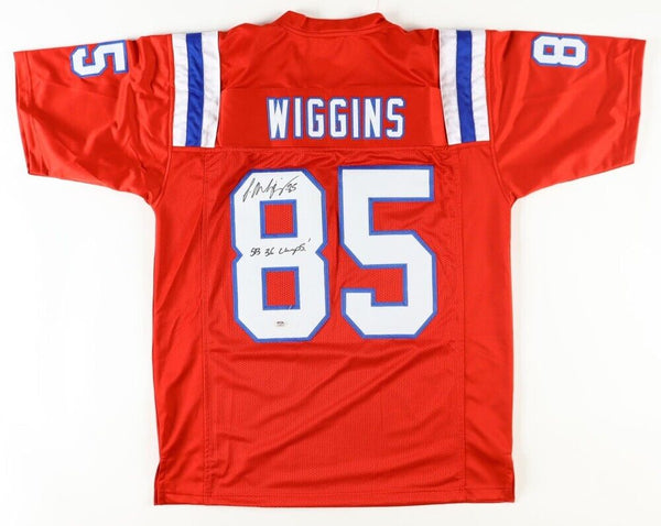 Jermaine Wiggins Signed New England Patriots Jersey Inscribed SB 36 Champs (PSA)