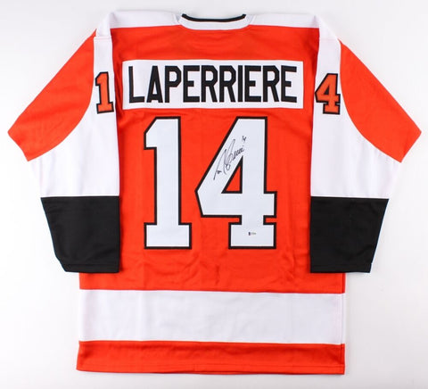 Ian Laperriere Signed Philadelphia Flyers Jersey (Beckett) NHL Career 1993-2010