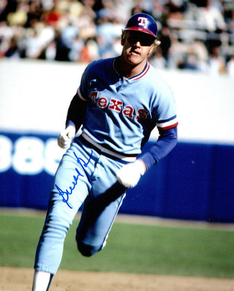 Rangers Infielder BUDDY BELL Signed 8x10 Photo #2 AUTO - 5 x All Star, 6 x Gg