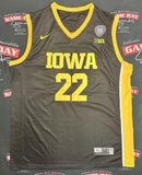 Caitlin Clark Autographed Black / Yellow Hawkeyes 2024 Final Four Jersey Panini