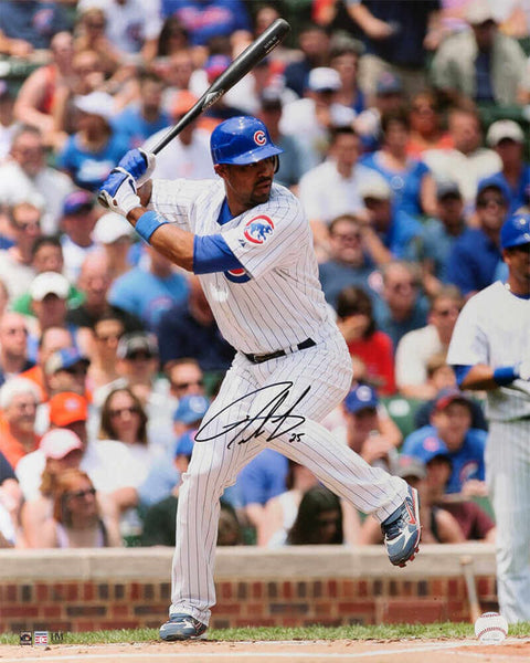 Derrek Lee Signed Chicago Cubs White Jersey Batting 16x20 Photo - (SCHWARTZ COA)