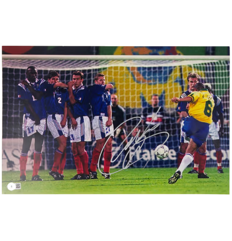 Roberto Carlos Signed Iconic Goal Soccer Print Size 7'' x 11'' with Beckett COA