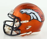 Javonte Williams Signed Denver Broncos Mini Helmet (Beckett) 2021 Rookie R.B.