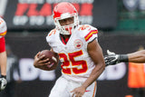 Jamaal Charles Signed Kansas City Chiefs Jersey (JSA) 4xPro Bowl Running Back