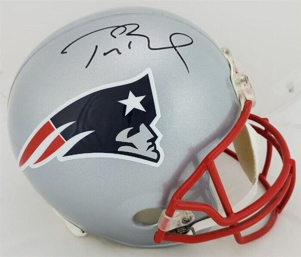 Tom Brady Signed New England Patriots Full-Size Helmet (Fanatics)