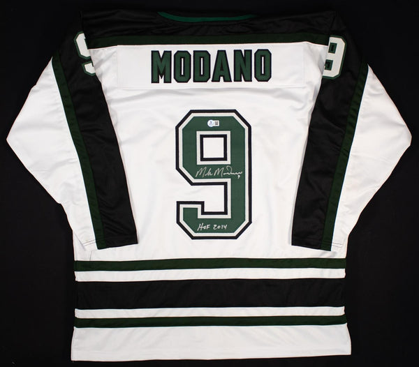 Mike Modano Signed Dallas Stars Jersey (Beckett) 1999 Stanley Cup Champion Cntr.