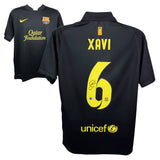 Xavi Hernandez Signed Barcelona Away Soccer Jersey #6 with Beckett COA