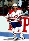 Denis Savard Signed Canadiens Logo Hockey Puck Inscribed "HOF 2000" Schwartz