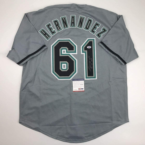 Autographed/Signed LIVAN HERNANDEZ 97 WS MVP Florida Grey Jersey PSA COA