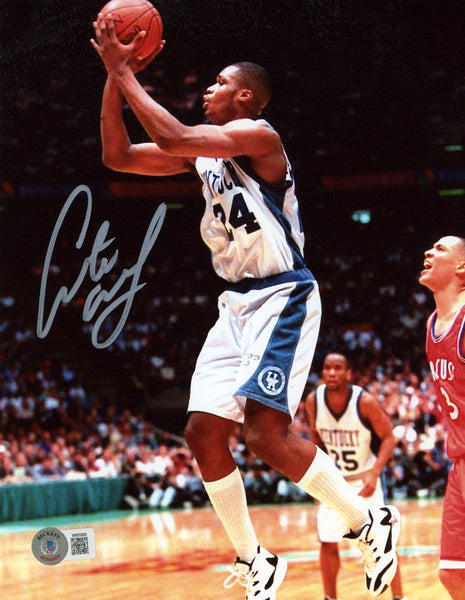 ANTOINE WALKER AUTOGRAPHED KENTUCKY WILDCATS 8x10 PHOTO BECKETT