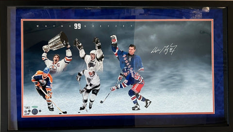 Wayne Gretzky Autographed Panoramic Photo -- Framed | Fanatics & UDA Dual COA