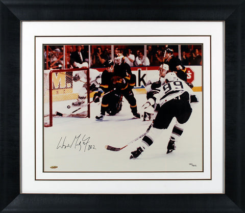 Kings Wayne Gretzky "802" Authentic Signed 16x20 Framed Photo LE #149/802 UDA