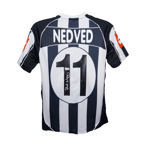 Pavel Nedved Signed Juventus FC Lotto Jersey (Beckett) Czech Republic Ntl. Team
