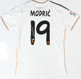 Luka Modric Autographed Real Madrid CF Home Soccer Jersey #19 - Beckett Holo *L