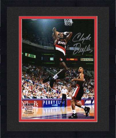 FRMD Clyde Drexler Portland Trail Blazers Signed 8" x 10" Two Hand Dunking Photo