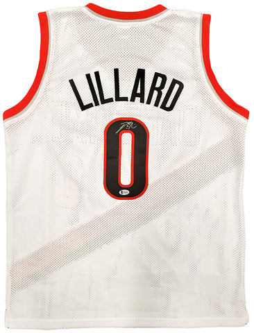 PORTLAND TRAIL BLAZERS DAMIAN LILLARD AUTOGRAPHED WHITE JERSEY BECKETT 195902