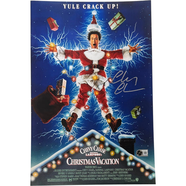 Chevy Chase Autographed Christmas Vacation 11x17 Photo Beckett Witness 57956