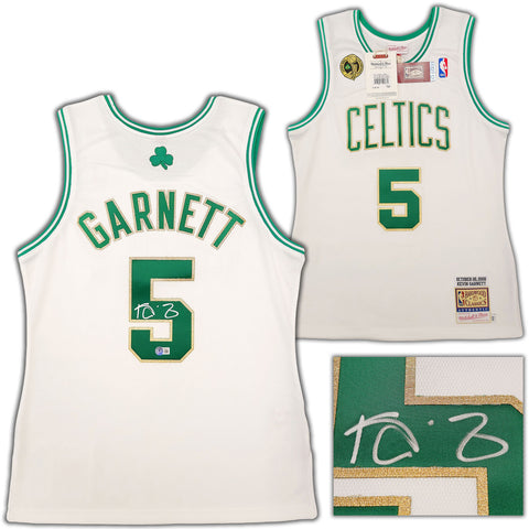 CELTICS KEVIN GARNETT AUTOGRAPHED MITCHELL & NESS JERSEY M BECKETT 203553