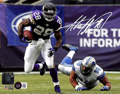 Adrian Peterson Autographed Minnesota Vikings 8x10 Photo Beckett 42536