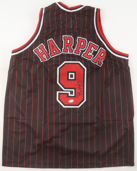 Ron Harper Signed Chicago Bulls Jersey (PSA COA) 3xNBA Champ / Shooting Guard