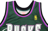 BUCKS RAY ALLEN AUTOGRAPHED AUTHENTIC M&N 96-97 ROOKIE JERSEY XL BECKETT 221292