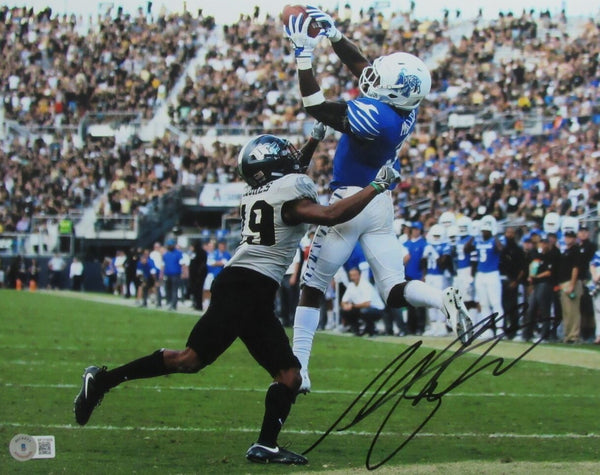 Anthony Miller Autographed 11x14 Football Photo University of Memphis Beckett