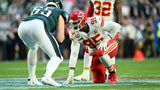 Chris Jones Signed Kansas City Chiefs Jersey (Beckett) 3xSuper Bowl Champion