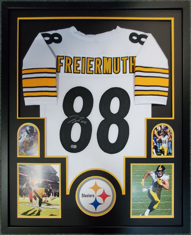 FRAMED PITTSBURGH STEELERS PAT FREIERMUTH AUTOGRAPHED SIGNED JERSEY BECKETT HOLO
