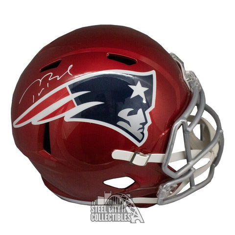 Tom Brady Autographed New England Flash Full Size Football Helmet - Fanatics