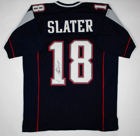Matthew Slater Signed New England Patriots Jersey (Beckett) 3xSuper Bowl Champ
