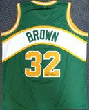 SEATTLE SONICS FRED BROWN AUTOGRAPHED SIGNED GREEN JERSEY MCS HOLO STOCK #106743