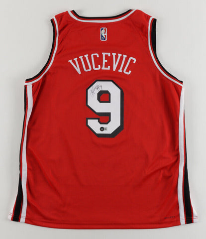 Nikola Vucevic Signed Chicago Bulls Jersey (Beckett) 2xNBA All Star Center