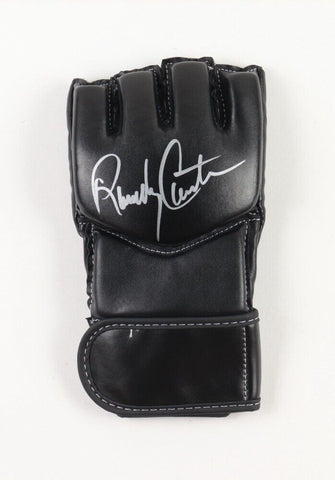 Randy Couture Signed UFC Glove (Beckett) MMA Record 19-11 / 3xHeavy Weight Champ