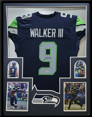 FRAMED SEATTLE SEAHAWKS KENNETH WALKER III AUTOGRAPHED SIGNED JERSEY JSA COA