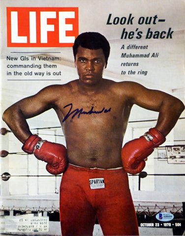 Muhammad Ali Authentic Autographed Signed Life Magazine Beckett COA A08494