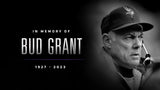 Bud Grant Signed Minnesota Vikings Throwback Jersey (Beckett) Head Coach 1967-85