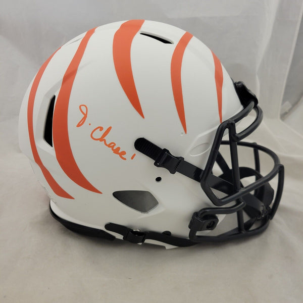 JAMARR CHASE SIGNED BENGALS F/S LUNAR ECLIPSE SPEED AUTHENTIC HELMET BECKETT QR
