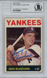 Johnny Blanchard Autographed 1964 Topps #18 Trading Card Beckett Slab 38471