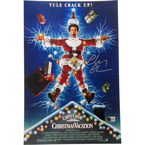 Chevy Chase Autographed/Signed Christmas Vacation 11x17 Photo Beckett WIT 57956
