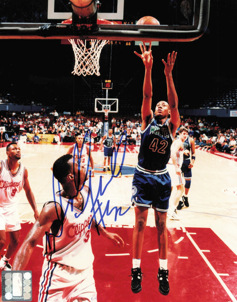 Donyell Marshall Autographed 8x10 Photo Minnesota Timberwolves SKU #244893