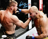 Glover Teixeira Signed 8x10 UFC Photo vs Jan Blachowicz JSA