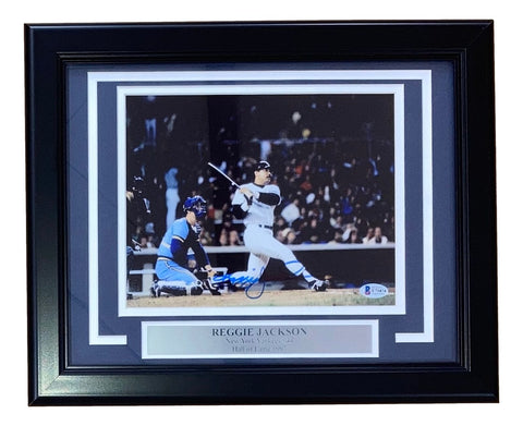 Reggie Jackson Signed Framed 8x10 New York Yankees Swing Photo BAS