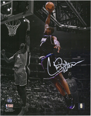 Chris Webber Sacramento Kings Signed 11x14 Dunk vs. Lakers Spotlight Photograph