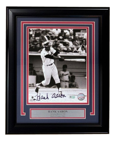 Hank Aaron Signed Framed 8x10 Atlanta Braves Photo MLB Hologram