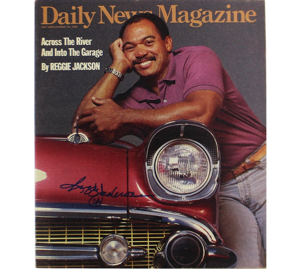 Reggie Jackson Signed Daily News Magazine