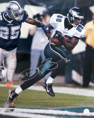 Reggie Brown Signed Eagles White Jersey Action 16x20 Photo - (SCHWARTZ COA)