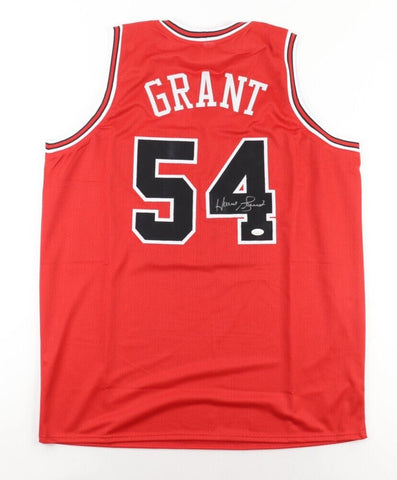 Horace Grant Signed Chicago Bull Jersey (JSA COA) 4xNBA Champion / Power Forward