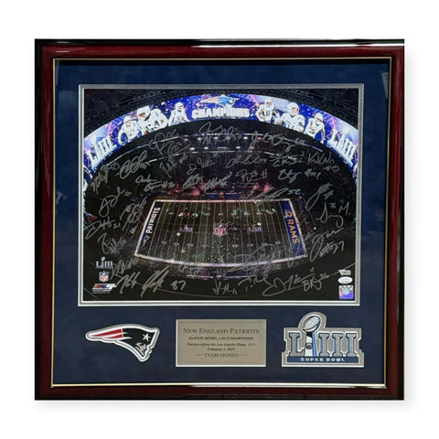 New England Patriots Super Bowl LIII Team Signed Photo Framed To 23x27 Tom Brady